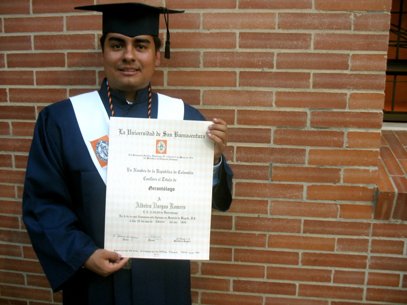  — Fundación Albeiro Vargas